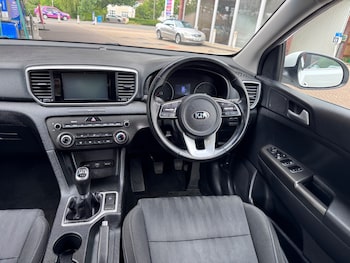 Used Kia Sportage 2019 for sale - 78555575: Photo