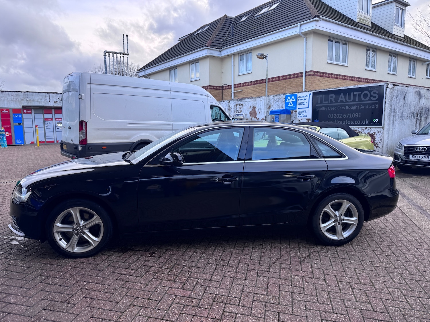 Used Audi A4 2012 for sale - 77420510: Photo 2