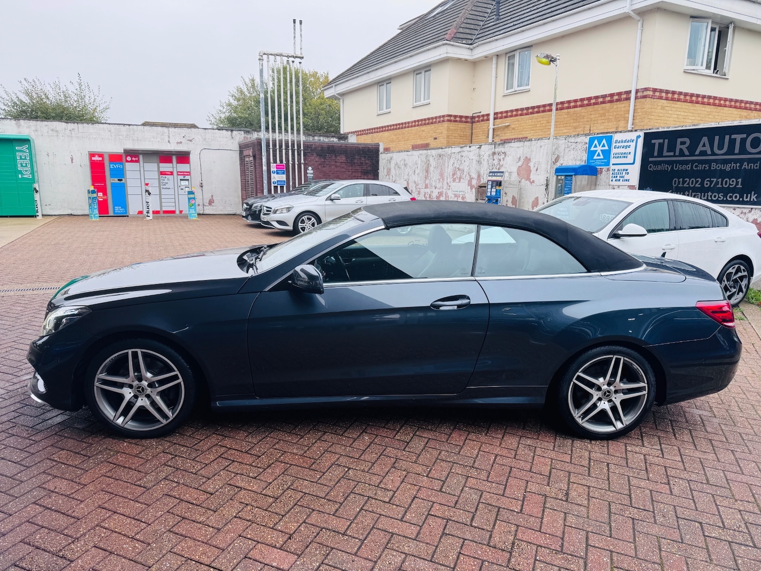 Used Mercedes-Benz E Class 2015 for sale - 76205317: Photo 2