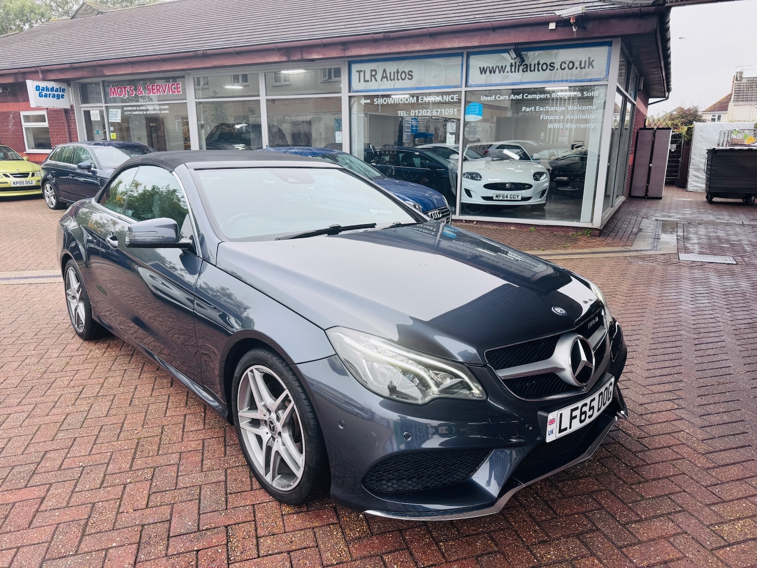 Used Mercedes-Benz E Class 2015 for sale - 76205317: Photo 8