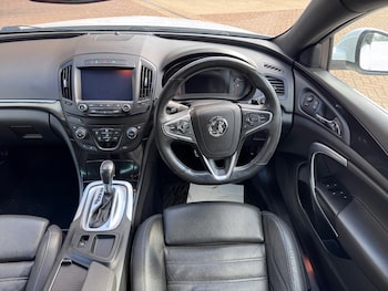 Used Vauxhall Insignia 2016 for sale - 75955971: Photo