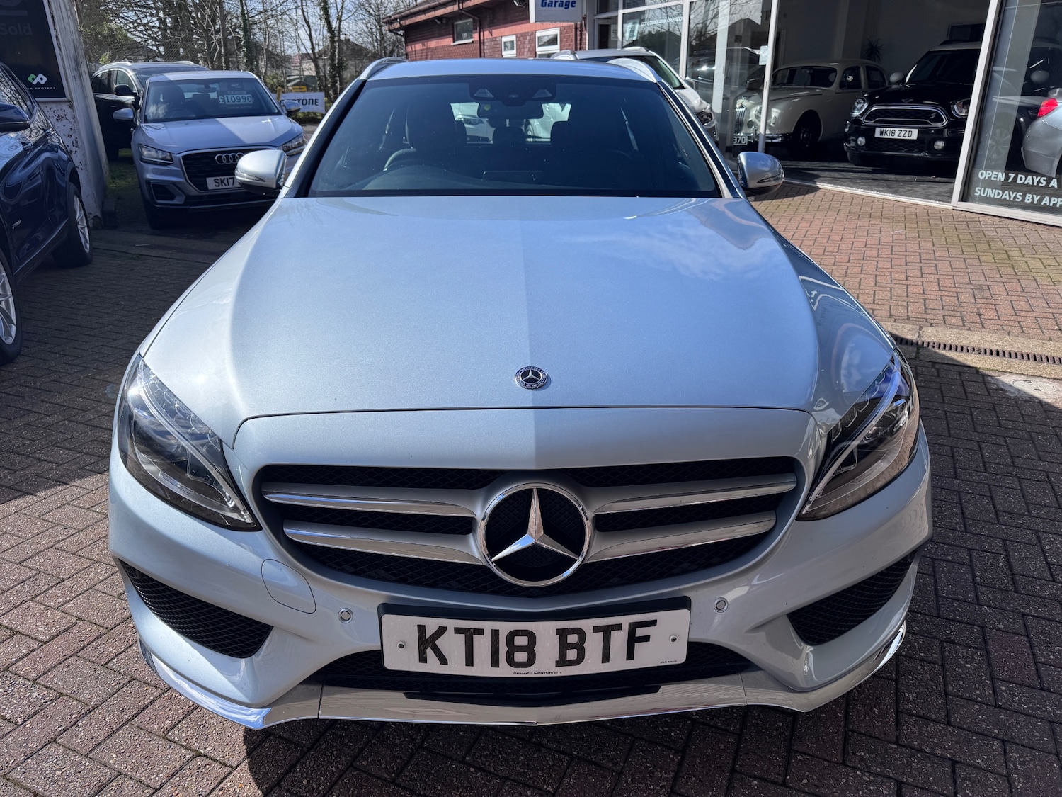 Used Mercedes-Benz C Class 2018 for sale - 77833833: Photo 7