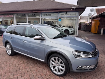 Used Volkswagen Passat 2013 for sale - 76466133: Photo