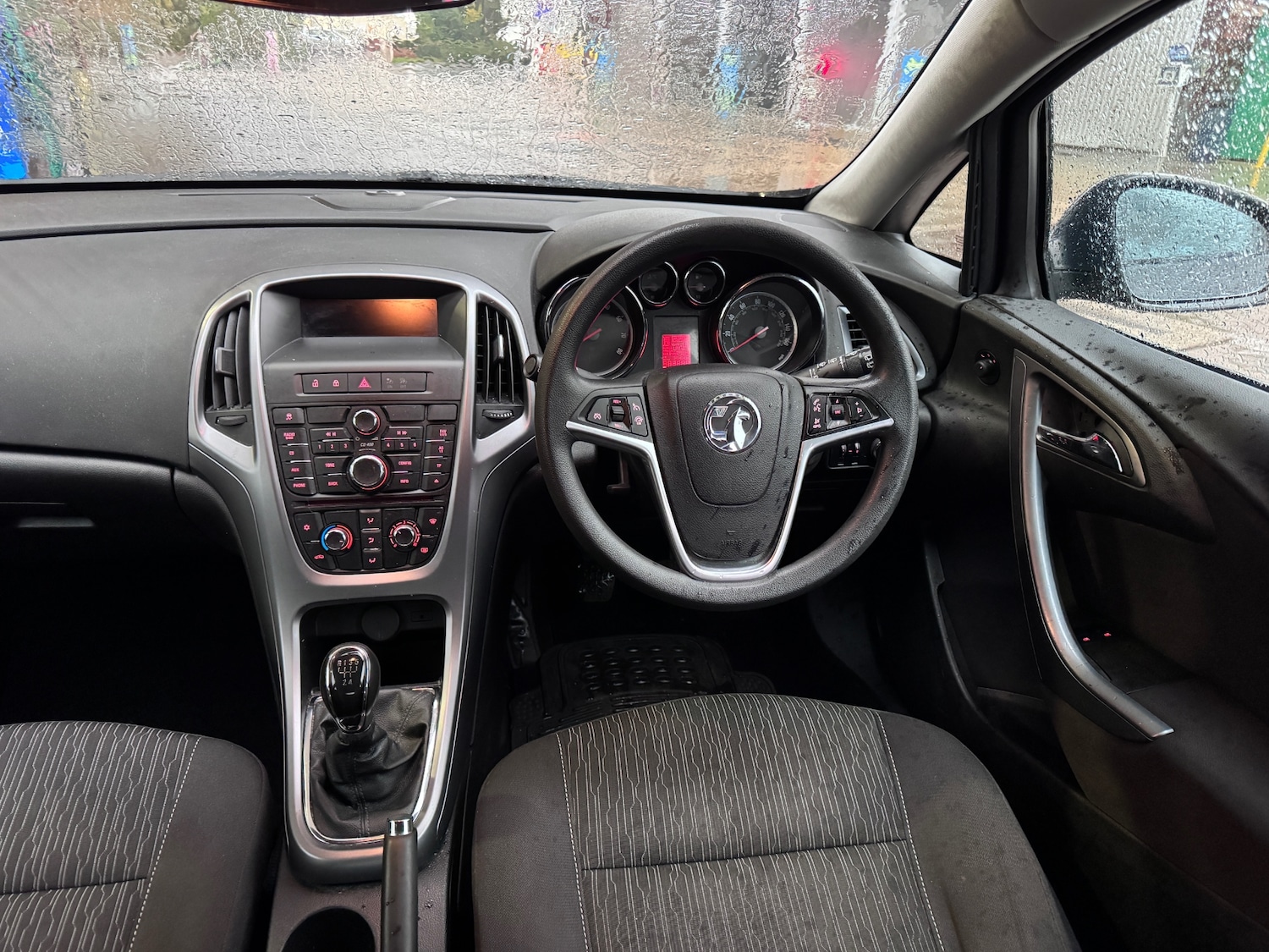 Used Vauxhall Astra 2014 for sale - 77023182: Photo 5