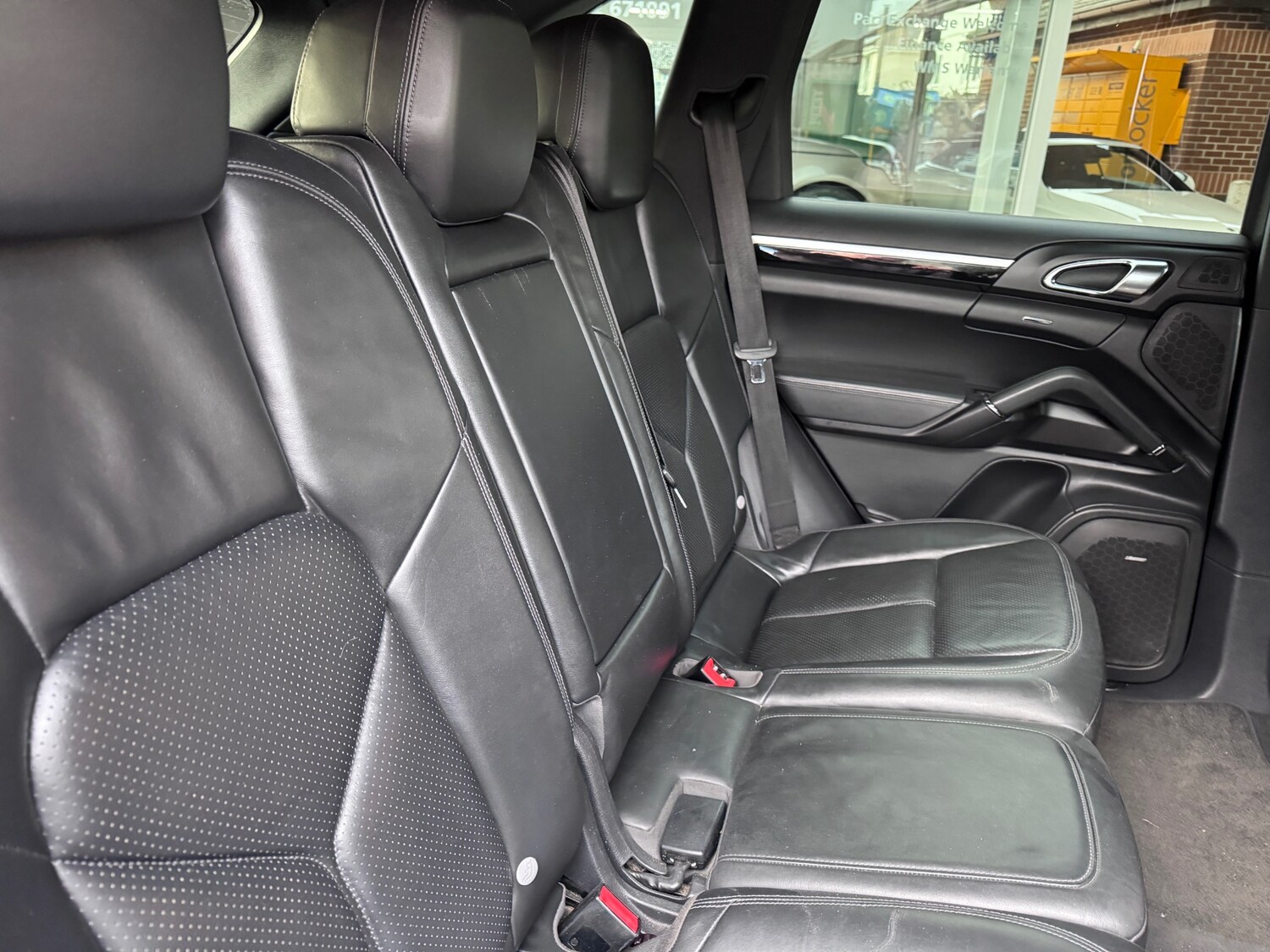 Used Porsche Cayenne 2010 for sale - 78079360: Photo 14