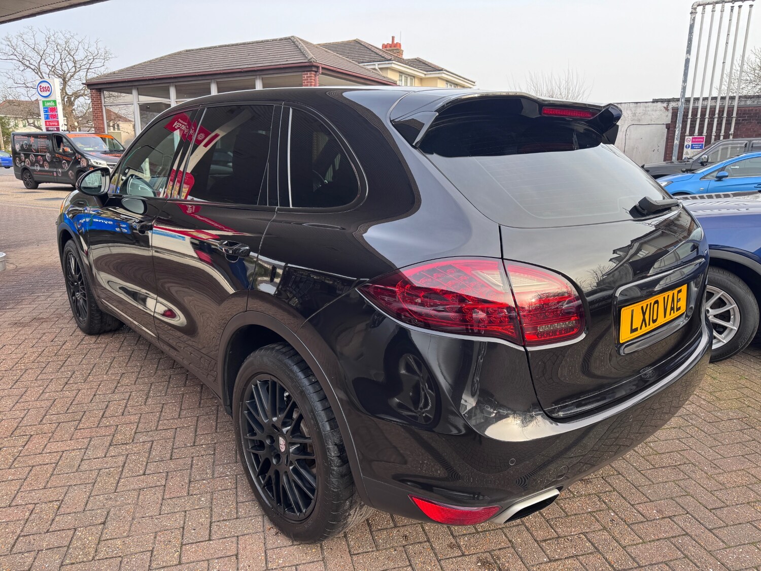 Used Porsche Cayenne 2010 for sale - 78079360: Photo 9