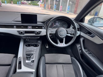 Used Audi A4 2017 for sale - 75314222: Photo