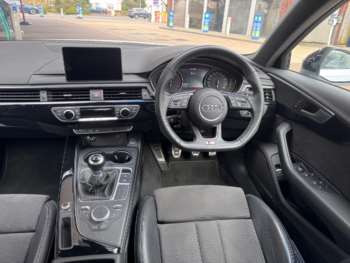 Used Audi A4 2019 for sale - 74025195: Photo