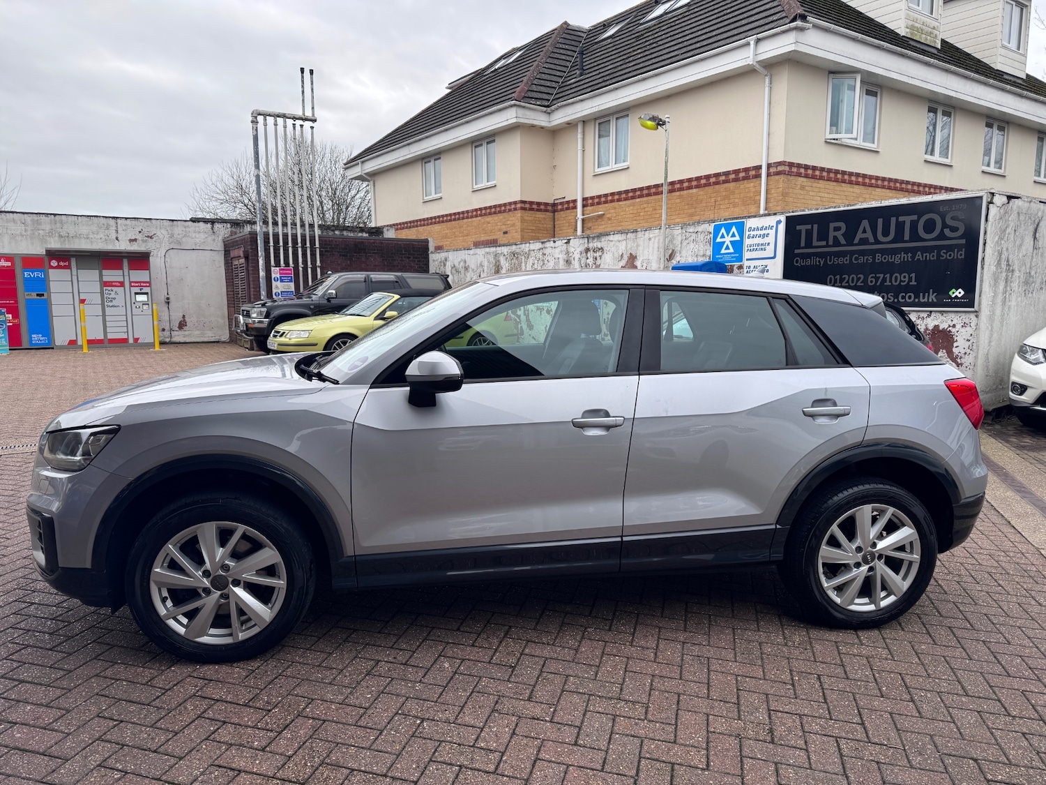 Used Audi Q2 2017 for sale - 77272700: Photo 2