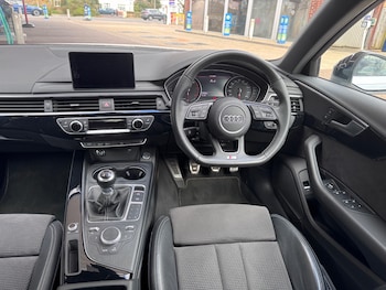 Used Audi A4 2019 for sale - 75789858: Photo