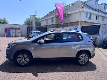 Used Peugeot 2008 2017 for sale - 78993522: Photo