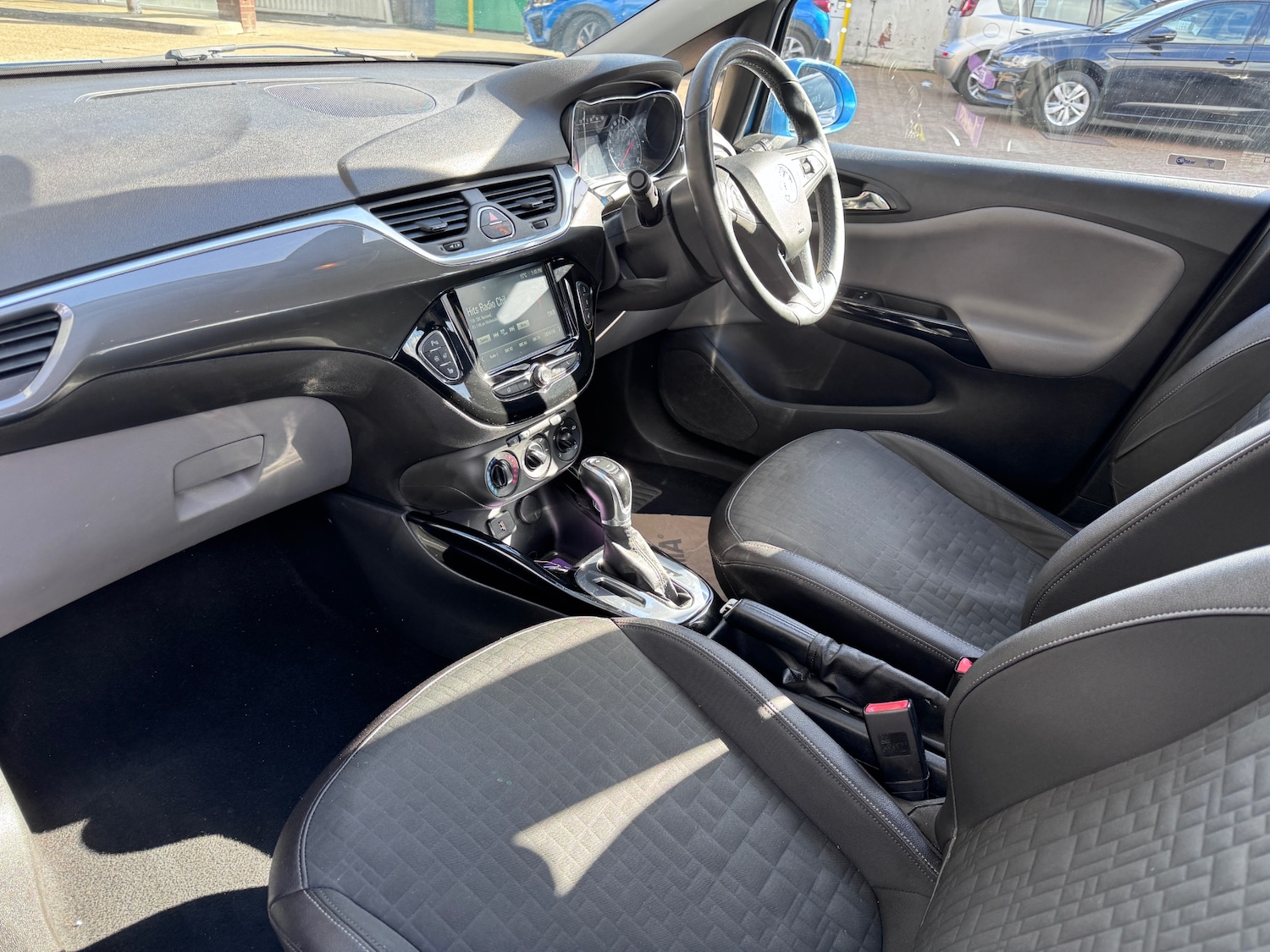 Used Vauxhall Corsa 2016 for sale - 77834071: Photo 4