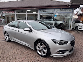 2019 (19) - 1.5T SRi Vx-line Nav 5dr