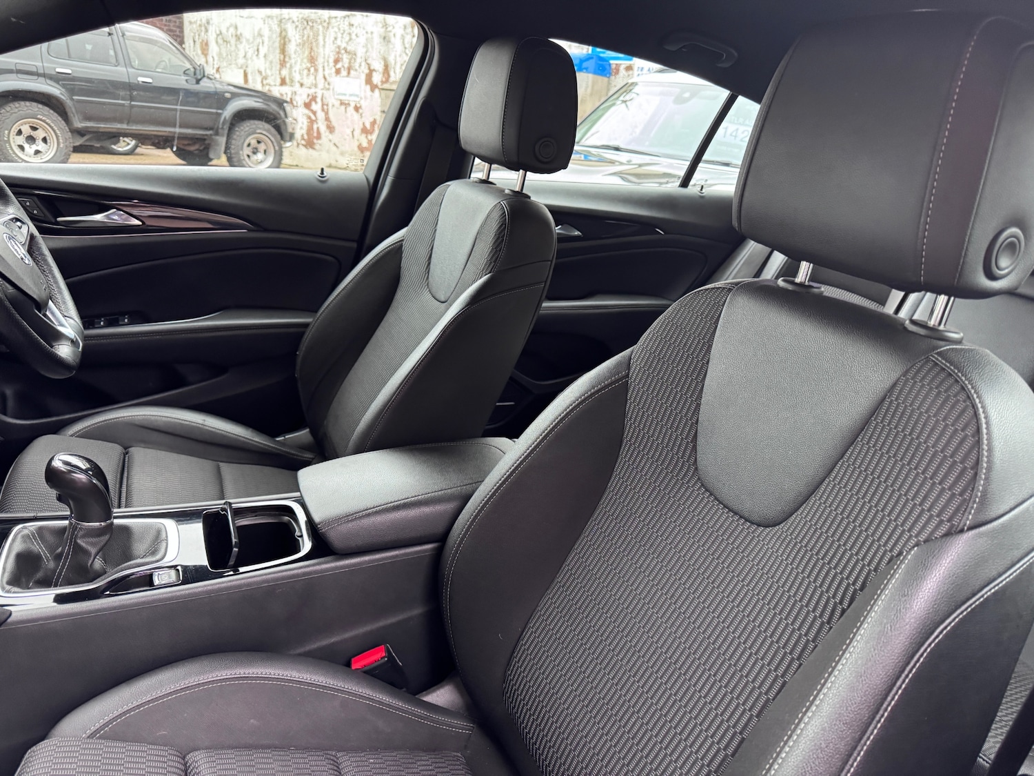 Used Vauxhall Insignia 2019 for sale - 77619468: Photo 5