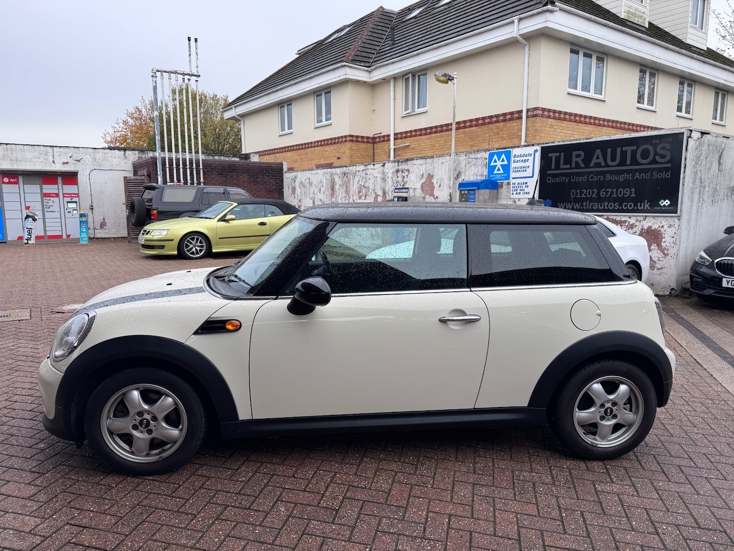 Used MINI Hatch 2010 for sale - 76479933: Photo 2