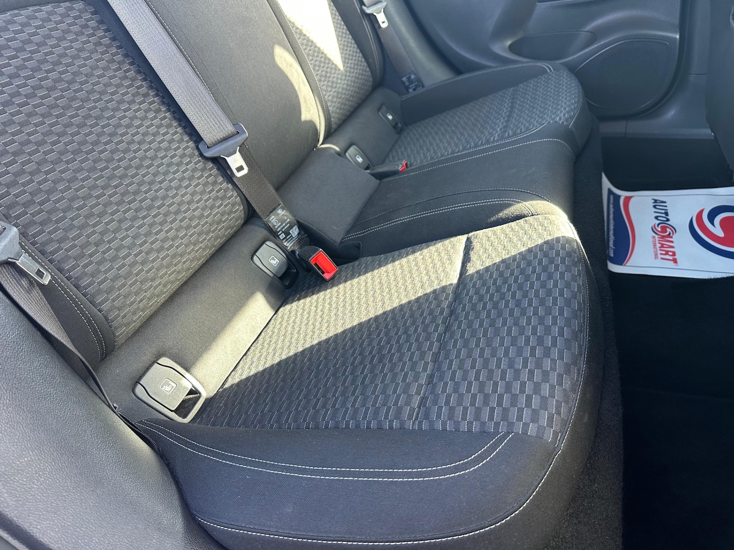 Used Vauxhall Astra 2017 for sale - 77831708: Photo 23