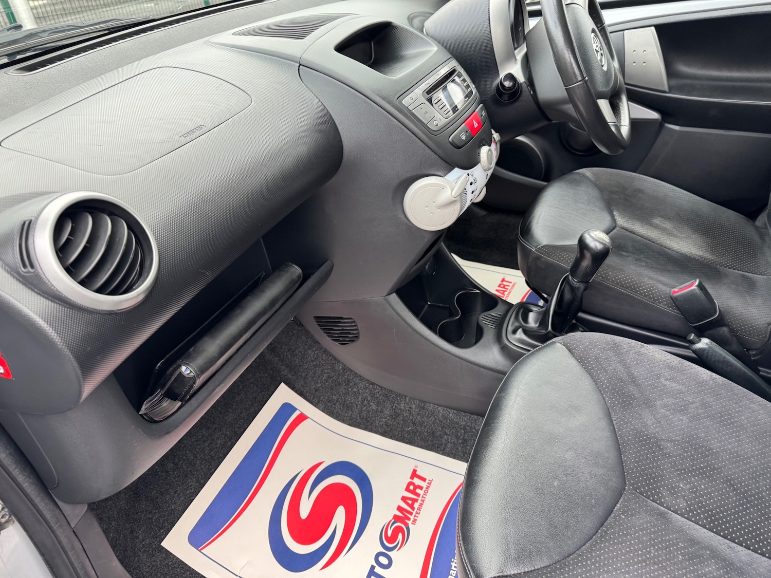 Used Toyota AYGO 2013 for sale - 77324418: Photo 17