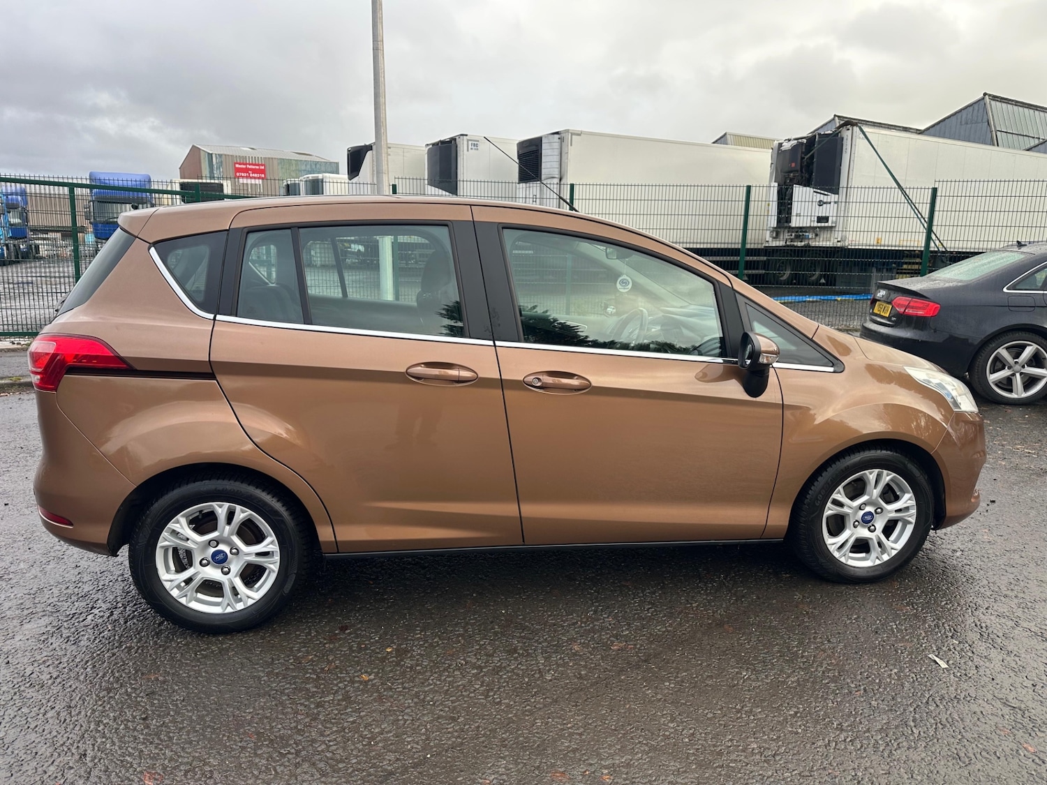 Used Ford B-MAX 2015 for sale - 76518579: Photo 7