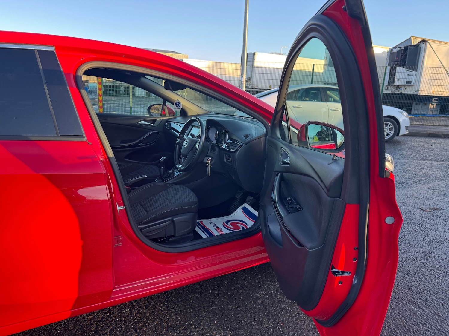 Used Vauxhall Astra 2016 for sale - 77086254: Photo 9