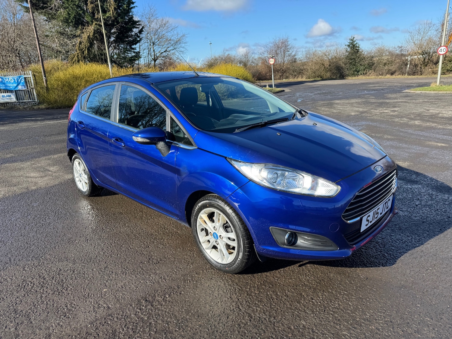 Used Ford Fiesta 2015 for sale - 77833318: Photo 2
