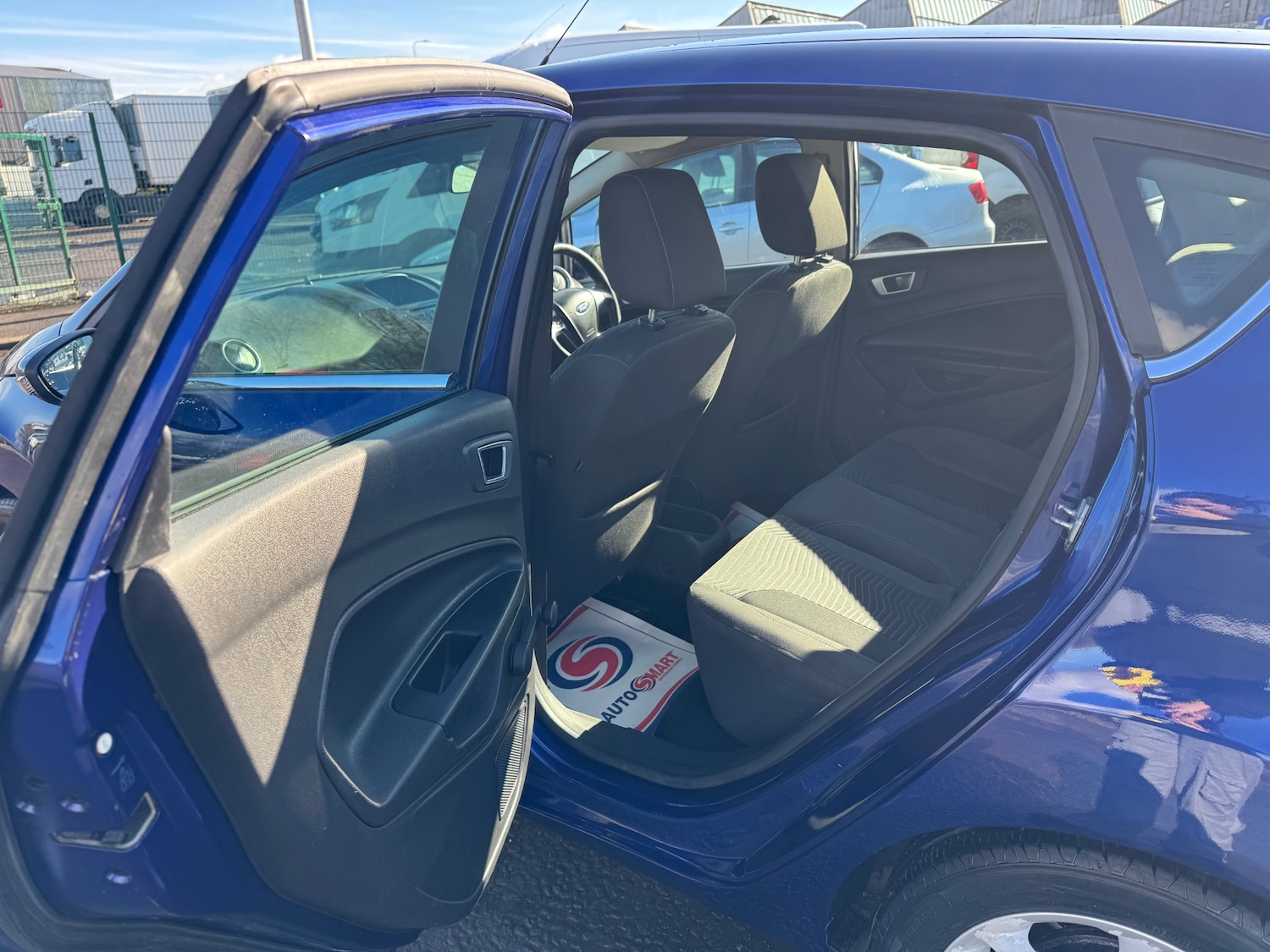 Used Ford Fiesta 2015 for sale - 77833318: Photo 22