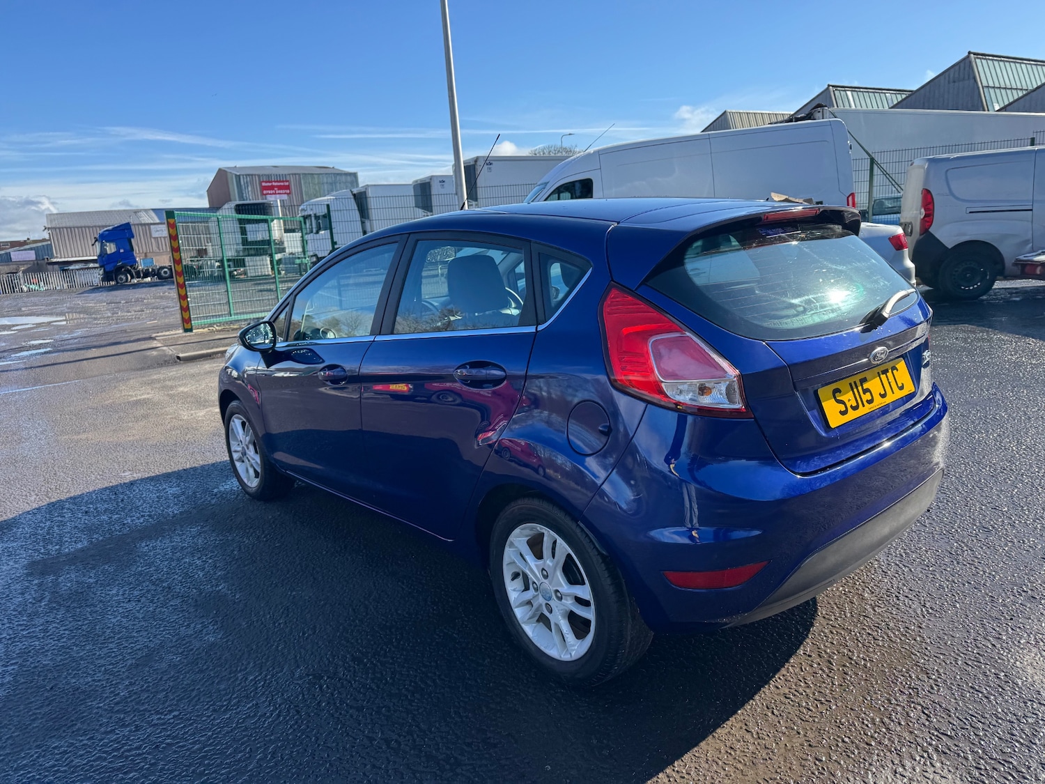 Used Ford Fiesta 2015 for sale - 77833318: Photo 6