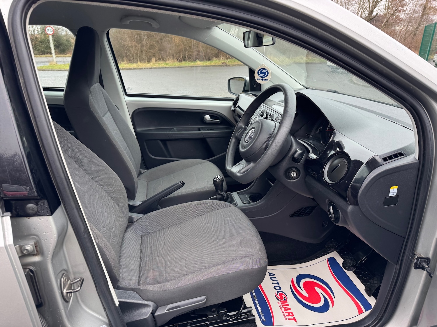 Used Volkswagen up! 2012 for sale - 77665903: Photo 11