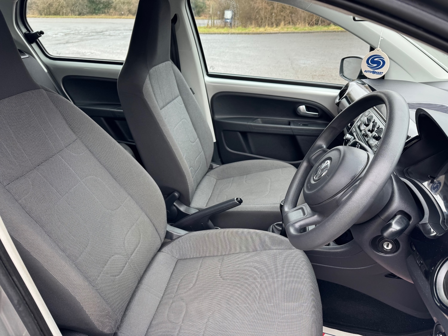 Used Volkswagen up! 2012 for sale - 77665903: Photo 12