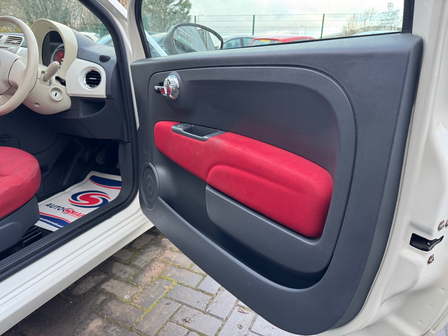 Used Fiat 500 2012 for sale - 77085174: Photo 9