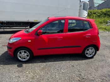 Used Hyundai i10 2011 for sale - 74929500: Photo