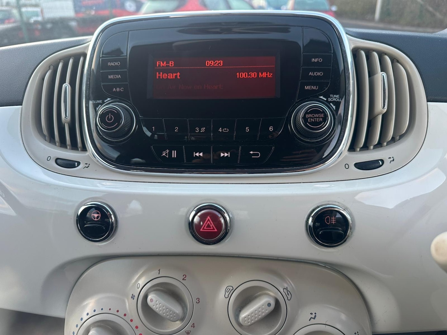 Used Fiat 500 2016 for sale - 77324230: Photo 12