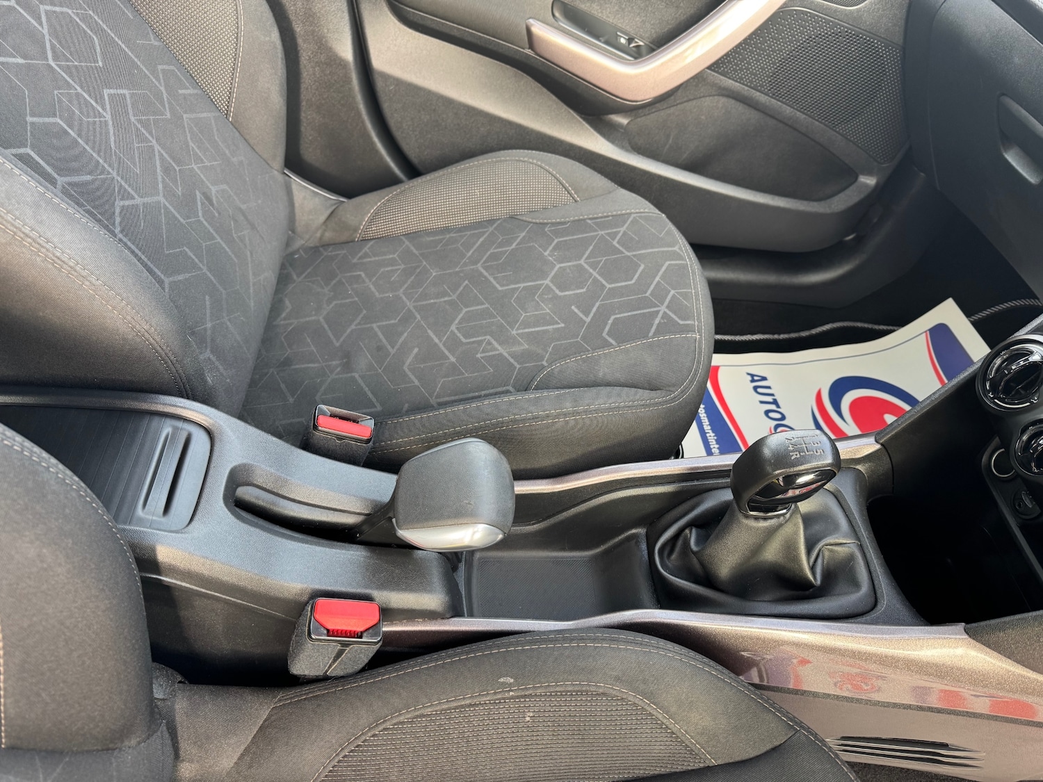 Used Peugeot 2008 2015 for sale - 77650150: Photo 15