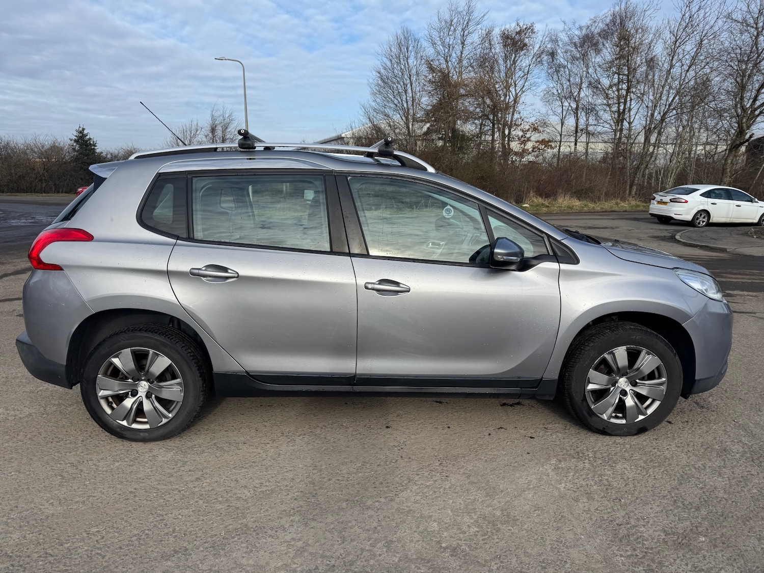Used Peugeot 2008 2015 for sale - 77650150: Photo 3