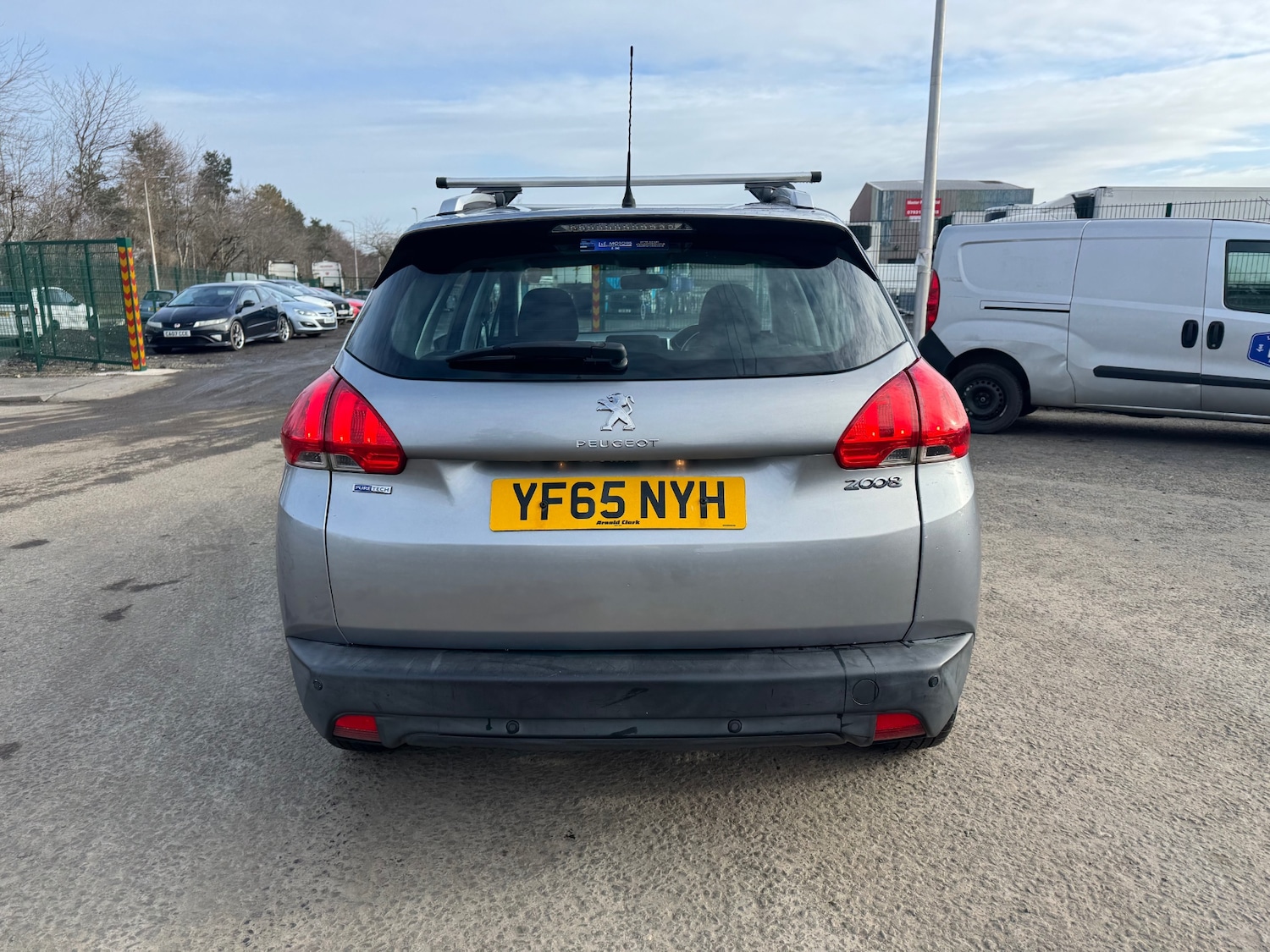Used Peugeot 2008 2015 for sale - 77650150: Photo 4