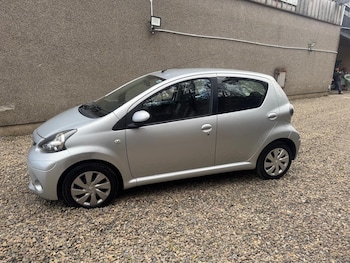 Used Toyota AYGO 2012 for sale - 74563258: Photo
