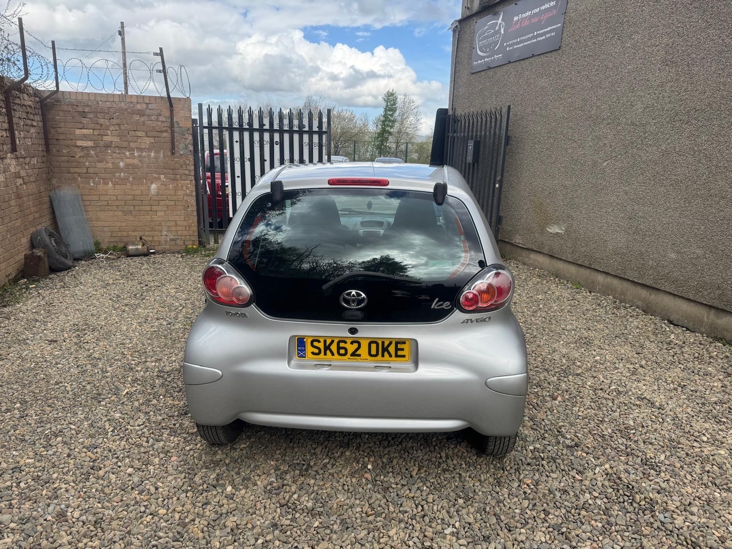 Vehicle 5