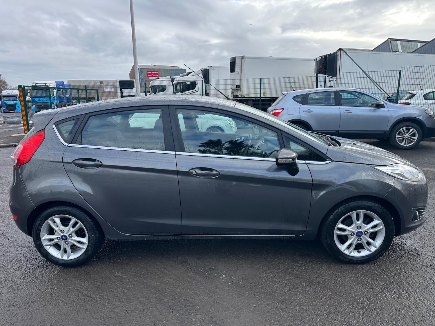 Used Ford Fiesta 2016 for sale - 77715998: Photo 7