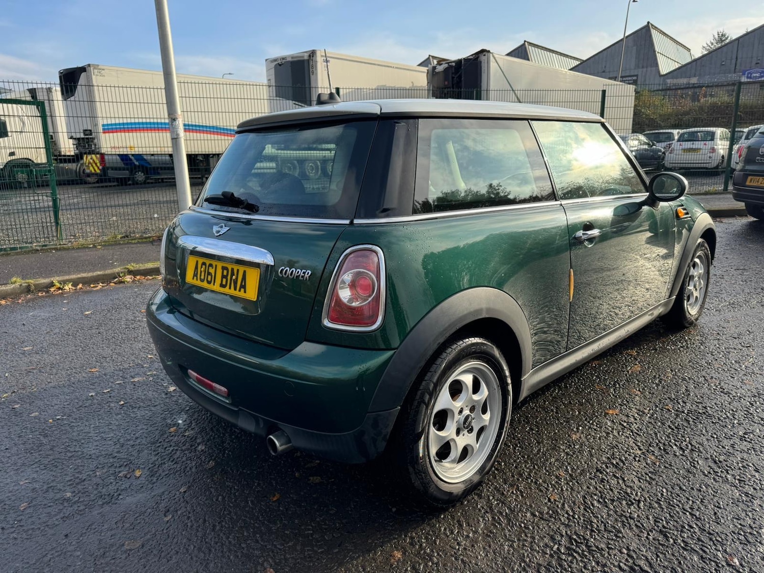 Used MINI Hatch 2011 for sale - 76611225: Photo 5