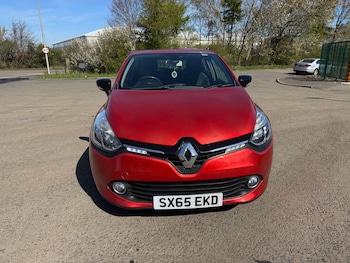 Used Renault Clio 2016 for sale - 78366262: Photo