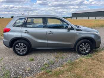 Used Suzuki Vitara 2017 for sale - 75140902: Photo