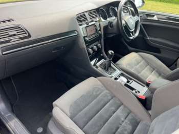 Used Volkswagen Golf 2014 for sale - 74874921: Photo