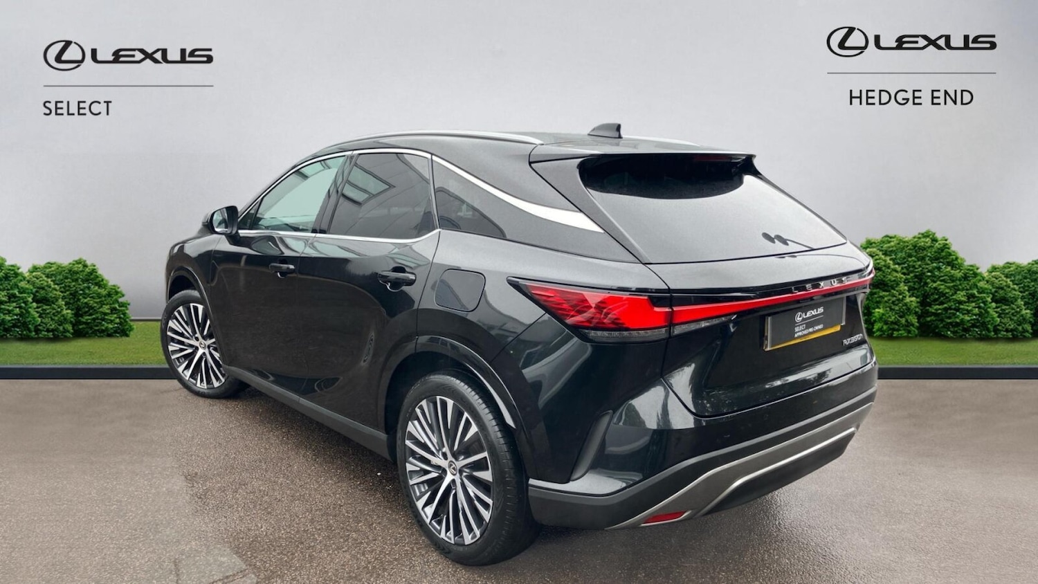 Used Lexus RX 2023 for sale - 76673587: Photo 2