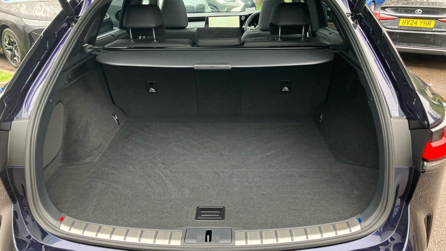 Used Lexus RX 2024 for sale - 76677933: Photo 17