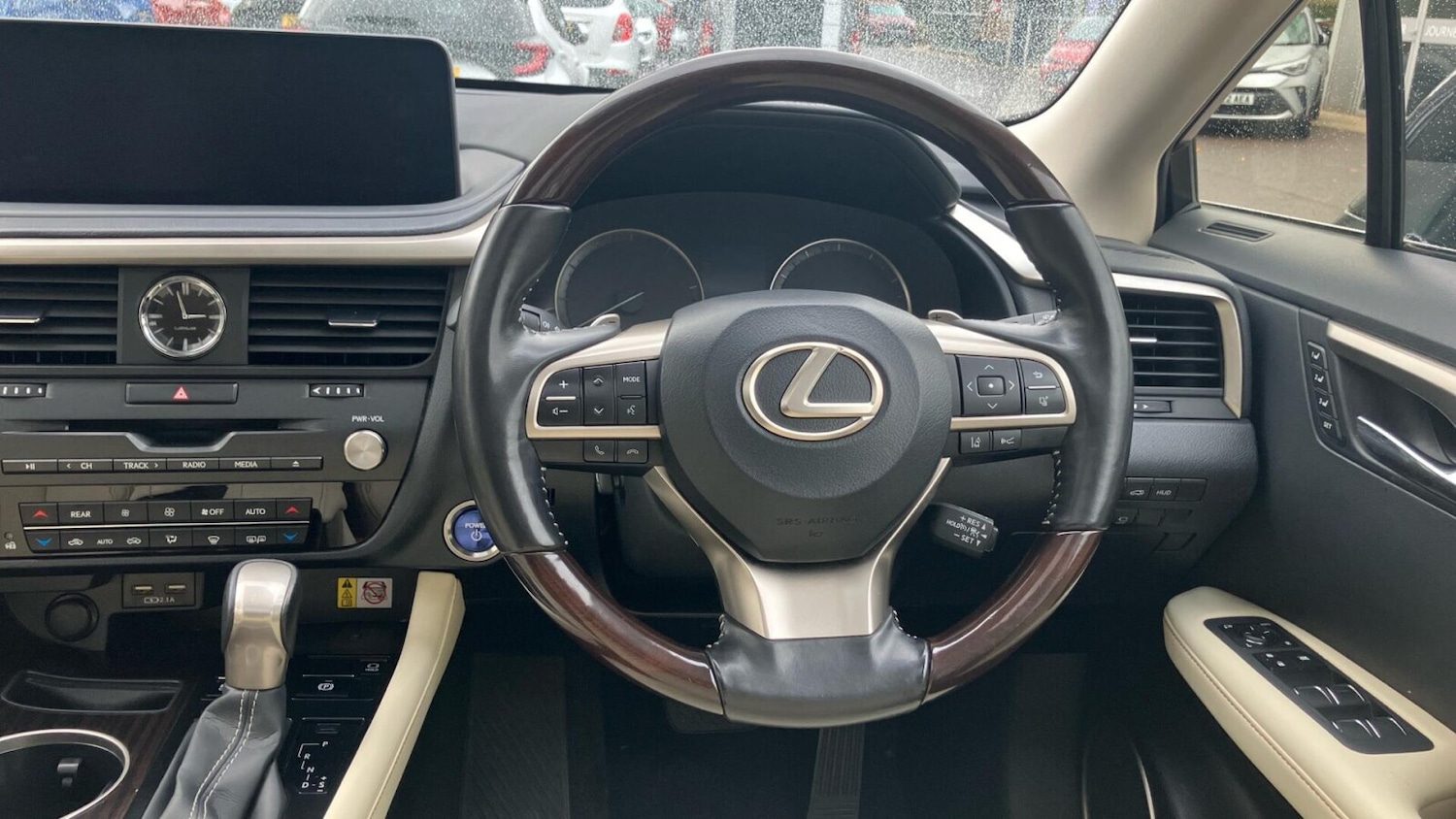 Used Lexus RX 2022 for sale - 76674053: Photo 11
