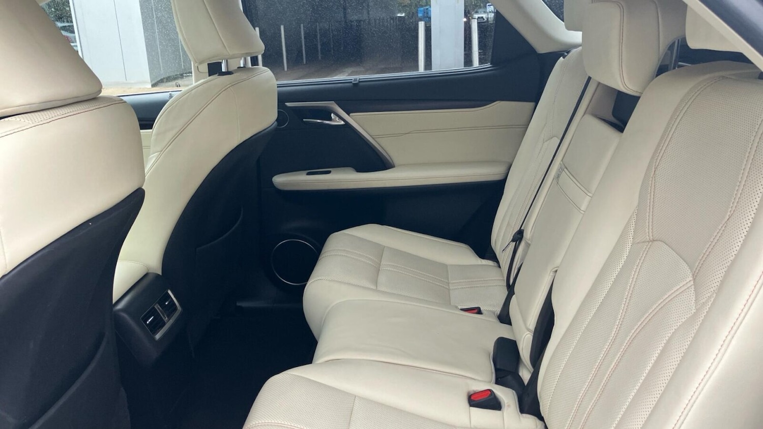 Used Lexus RX 2022 for sale - 76674053: Photo 14