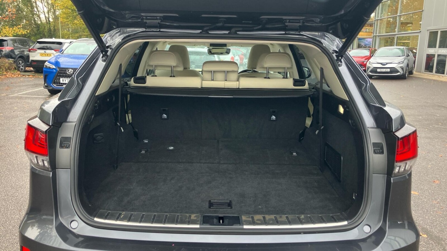 Used Lexus RX 2022 for sale - 76674053: Photo 15