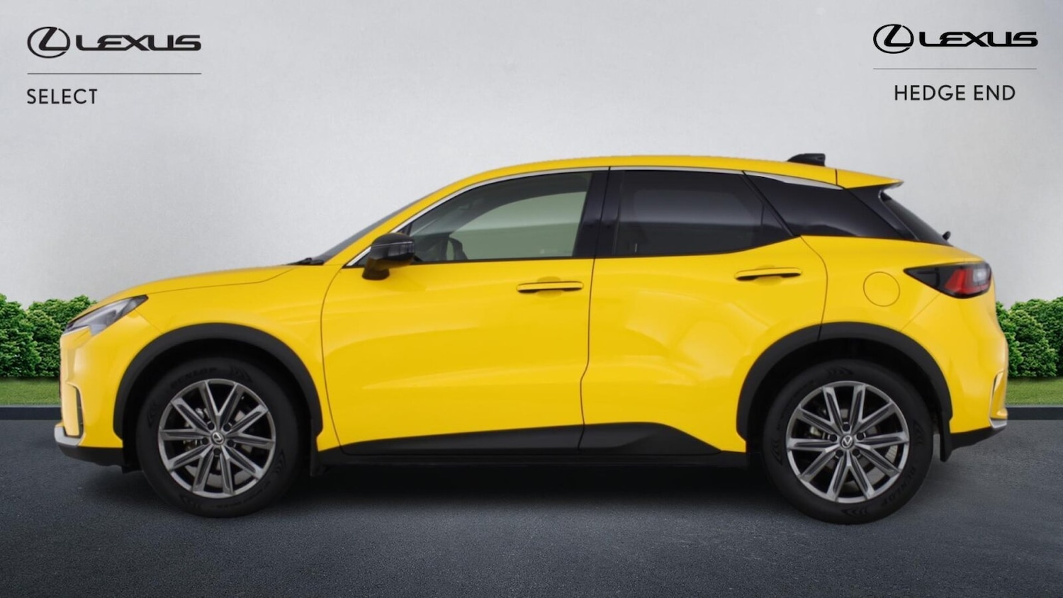 Used Lexus LBX 2024 for sale - 76750409: Photo 3