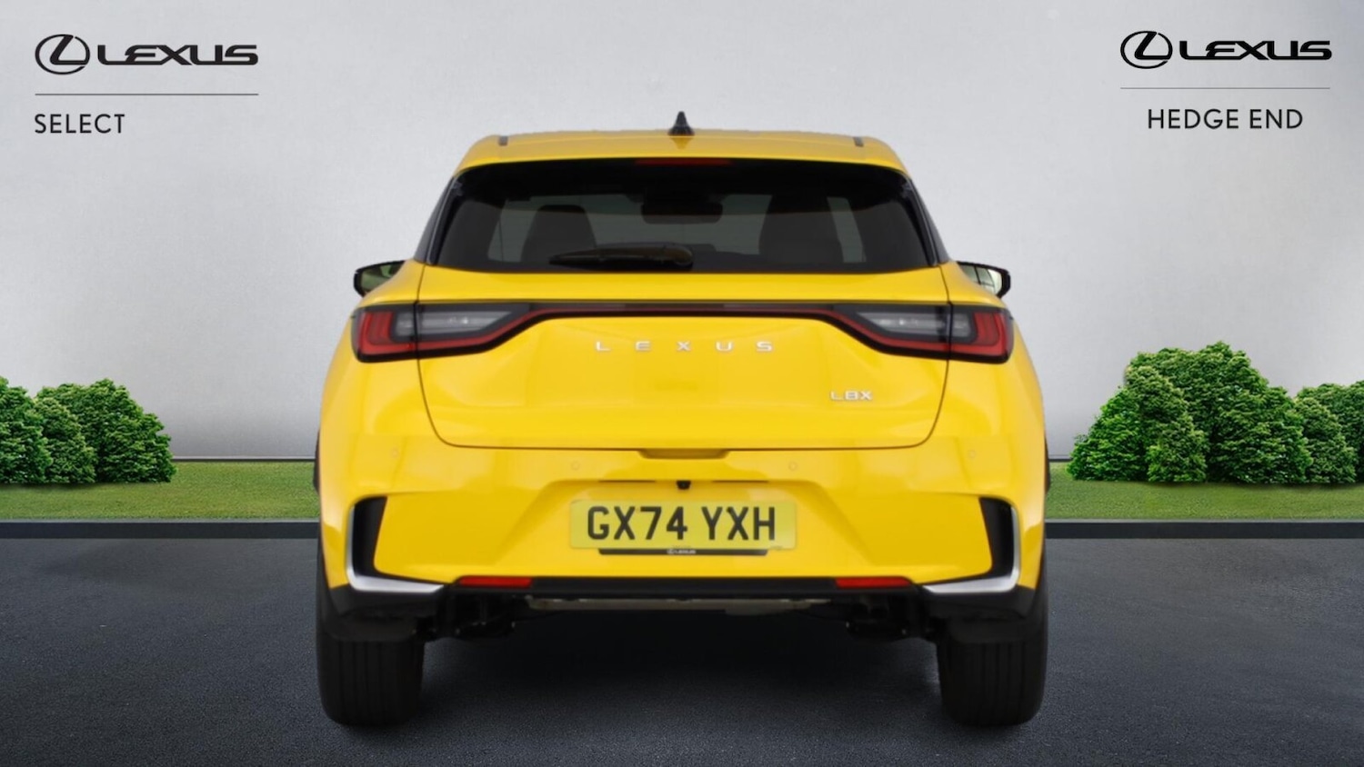 Used Lexus LBX 2024 for sale - 76750409: Photo 5