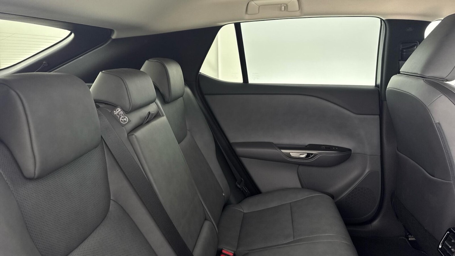 Used Lexus RZ 2024 for sale - 76922328: Photo 11