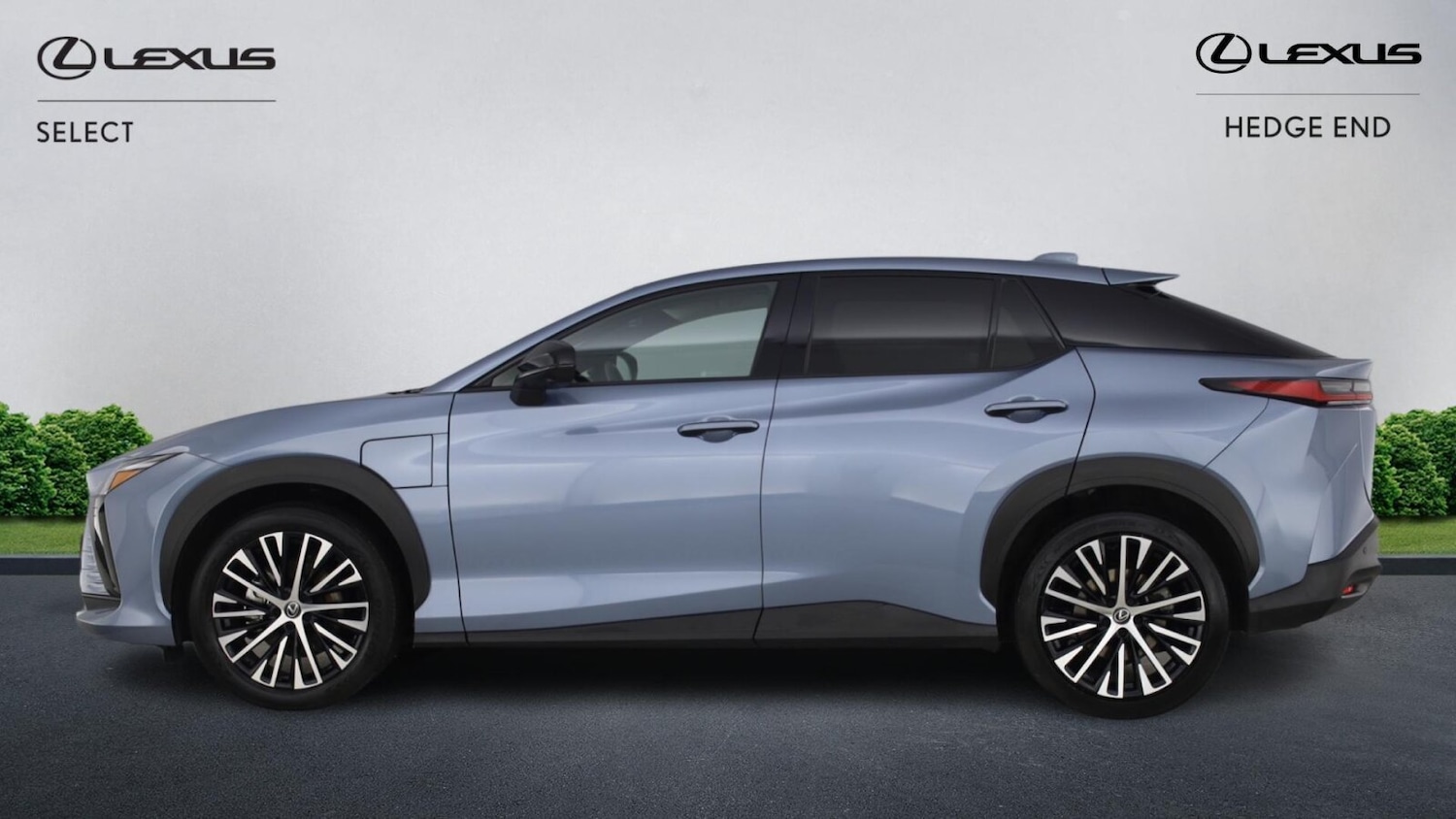 Used Lexus RZ 2024 for sale - 76922328: Photo 5